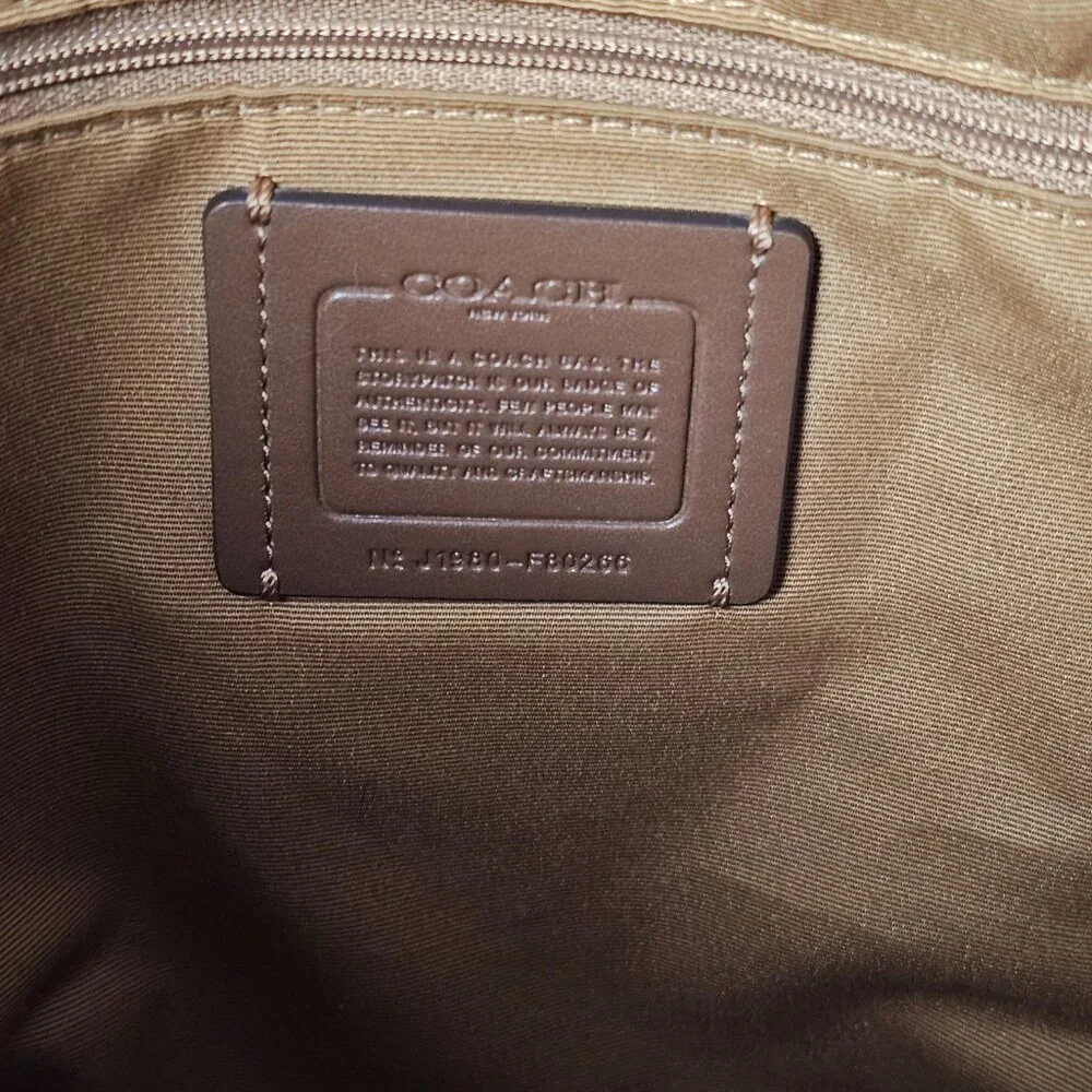 Coach Hallie Pebble Leather Snake Trim White Hobo Shoulder Bag F80266 COA - Picture 4 of 16